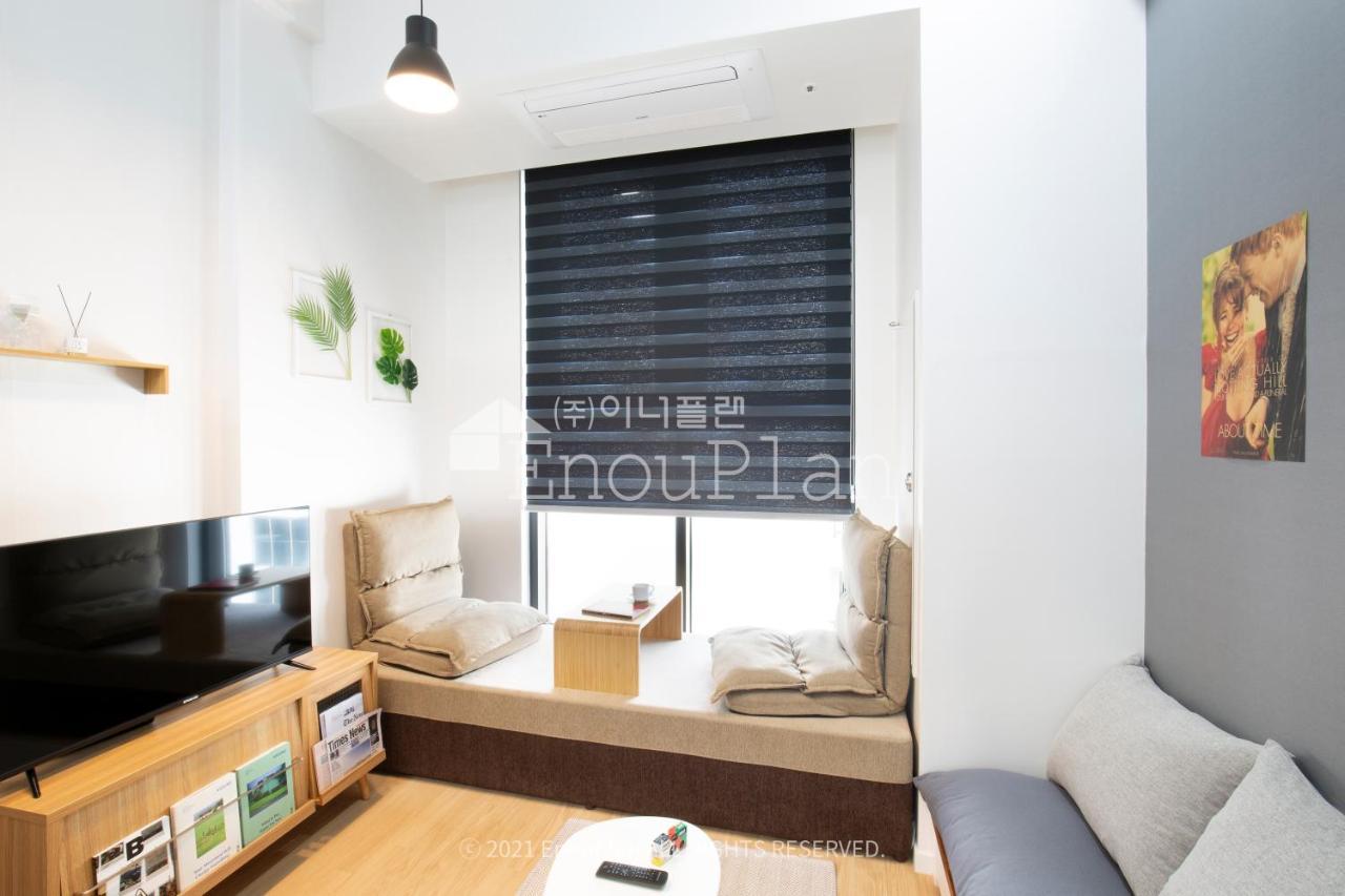 Busan Studio 202 Hotel Exterior foto